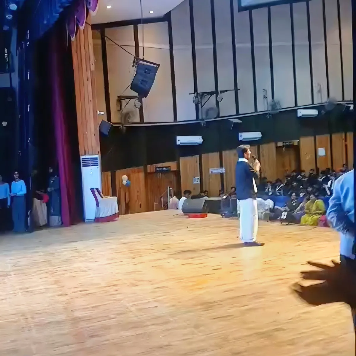 Speaker & Anchor/Host/Emcee