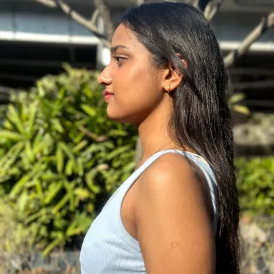 Expressive on-camera personality 