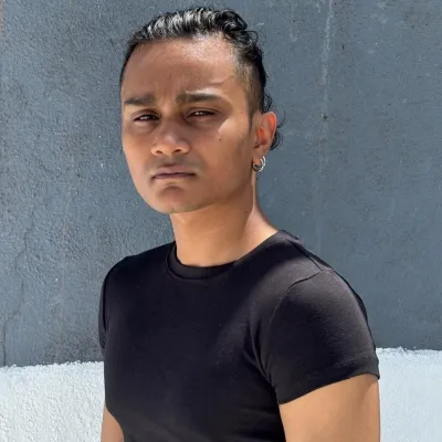 Video Editor & Motion Graphic Designer