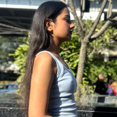 Expressive on-camera personality 