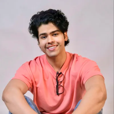 Versatile Actor for All Media Genres