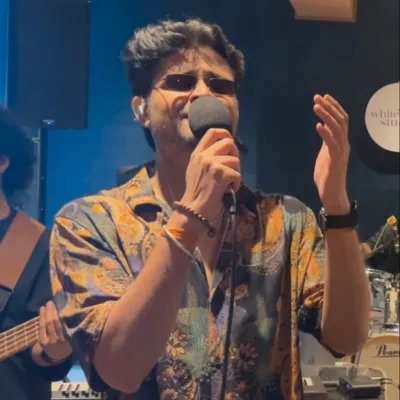 Versatile Vocalist for Hire
