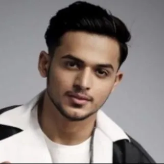 Versatile Film and TV Actors Available